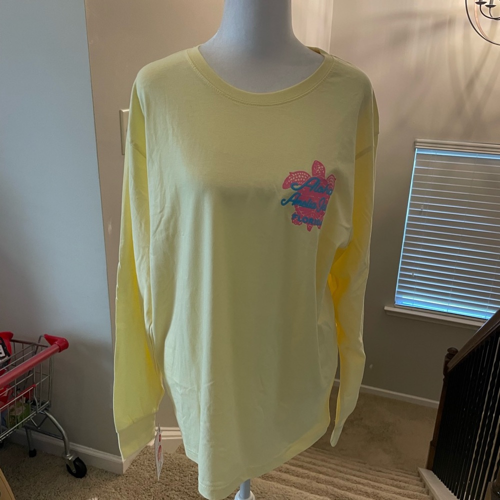 NWT Amelia Island Turtle T-Shirt